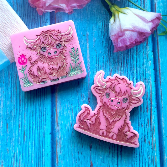 Marshmallow & Sweet Cherry Highland Cow Wax Melt