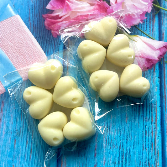 Banana & Custard ~ Pack of 5 Heart Shaped Wax Melts